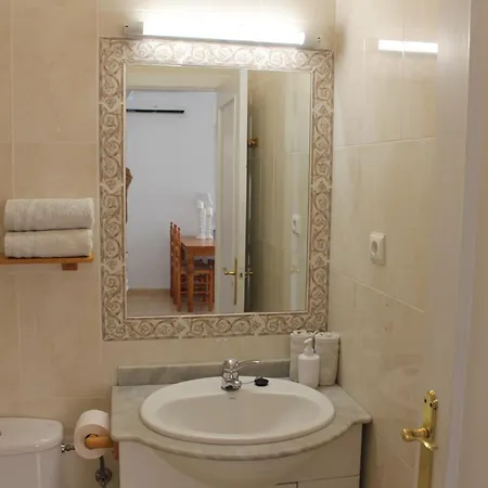 With 2 Bedrooms And Roof Terrace In The Center Of La Zenia. Free Wifi. *